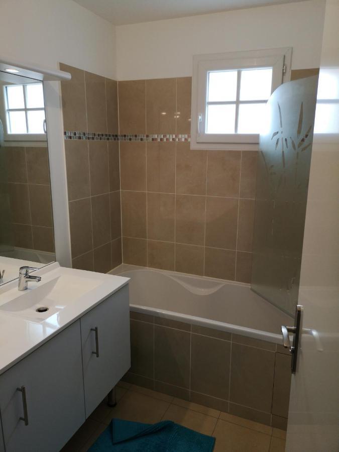 Bienvenus Chez Eric A Montevrain Apartman Kültér fotó